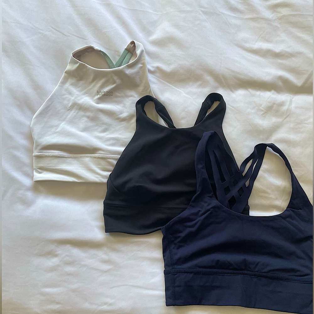 Lululemon Sports Bra - Size 6 lots of 3